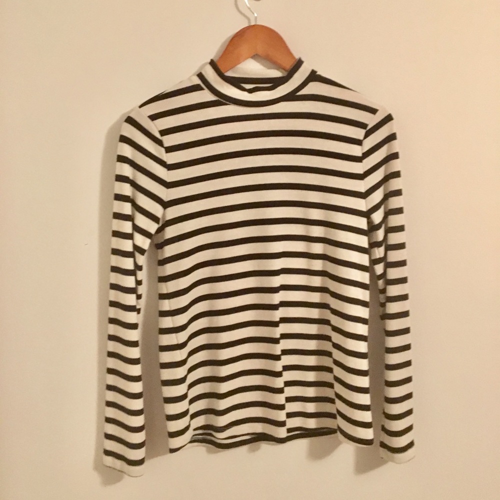 Old Navy Striped Turtleneck